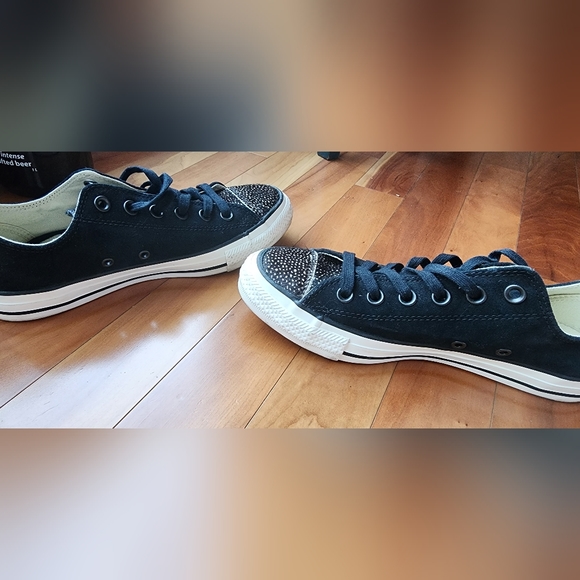 Chuck Taylor All Star Leather Pony Hair Low Top size 7.5 [38 EU] - Picture 6 of 10